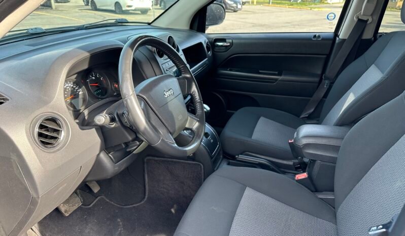 2010 Jeep Compass full