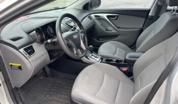 2013 Hyundai Elantra full