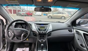 2013 Hyundai Elantra full