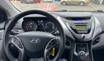 2013 Hyundai Elantra full